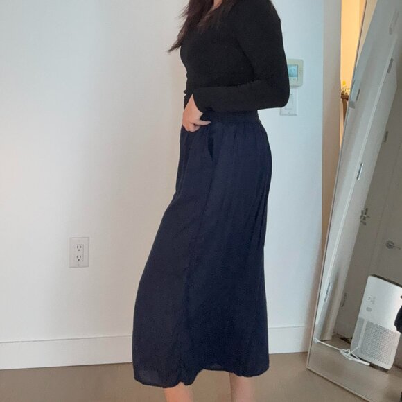 ARITZIA wilfred - High Waisted Flowy Pants (Size S) - Picture 2 of 5